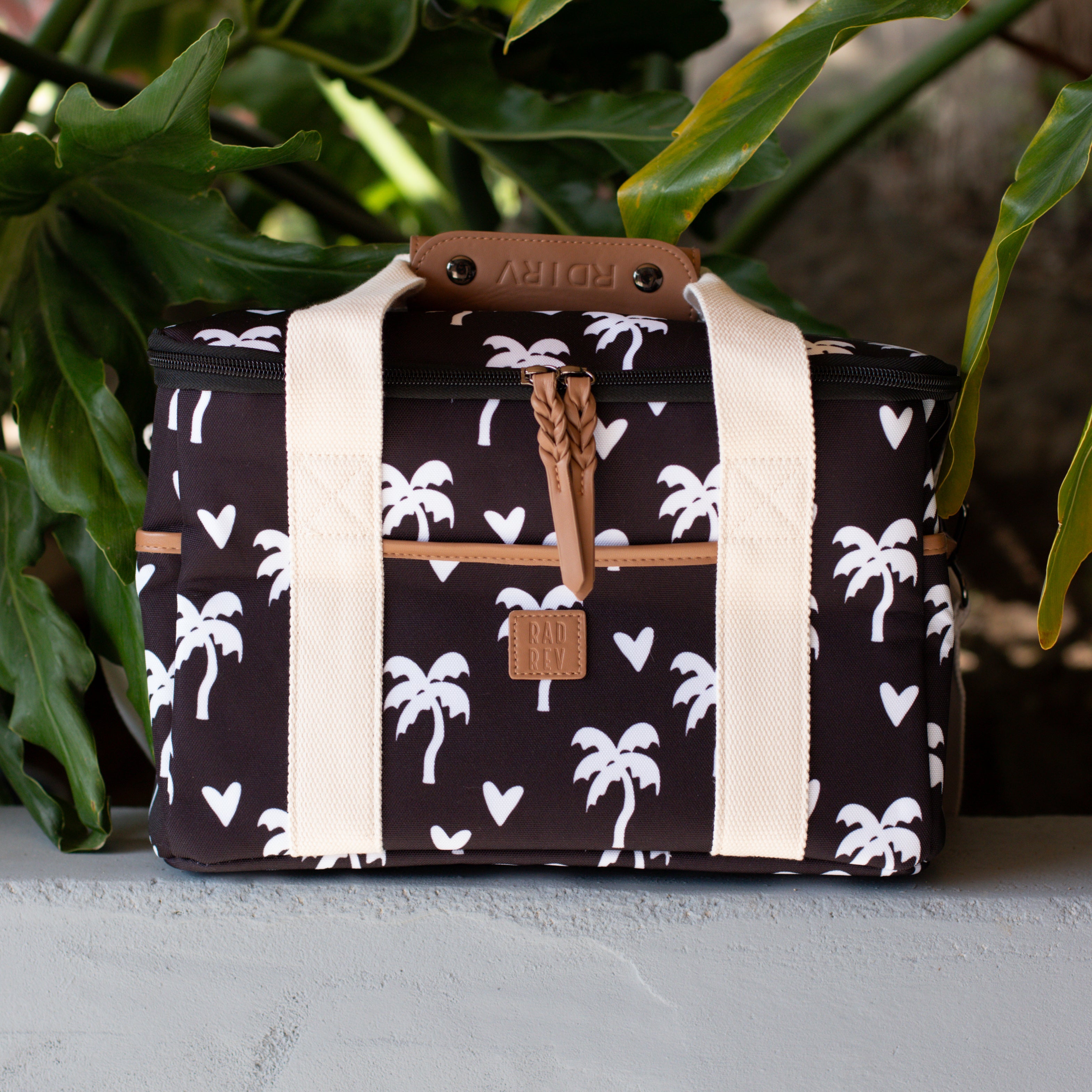 Soft Insulated Cooler in Palm Tree