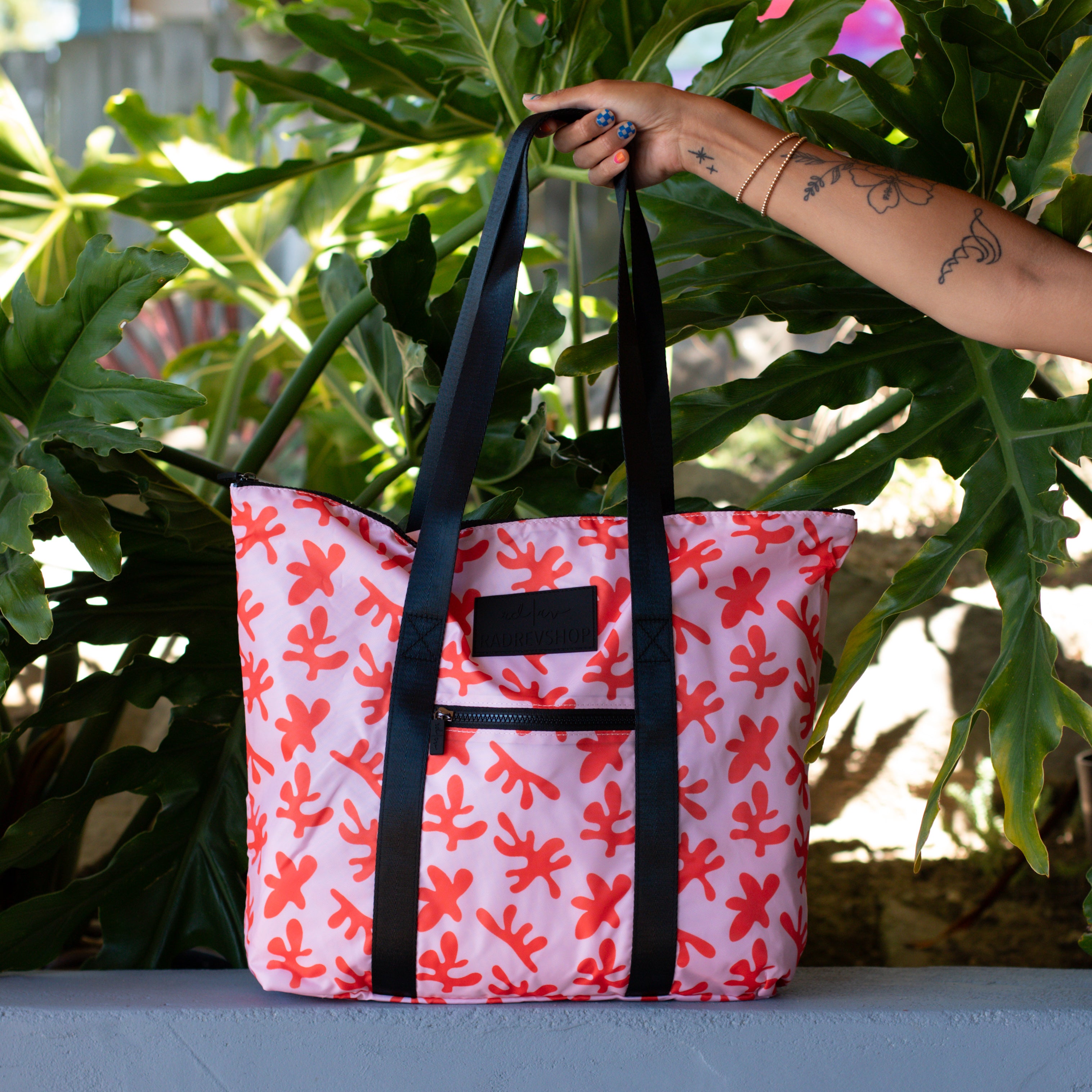 Packable Tote in Coral